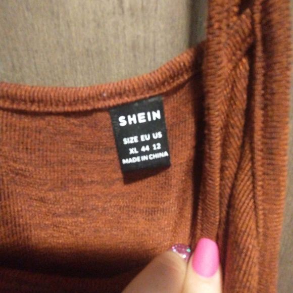 Top - Picture 3 of 3